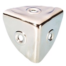 Lille fladt metalhjørne. Blank. 29 x 29 mm.