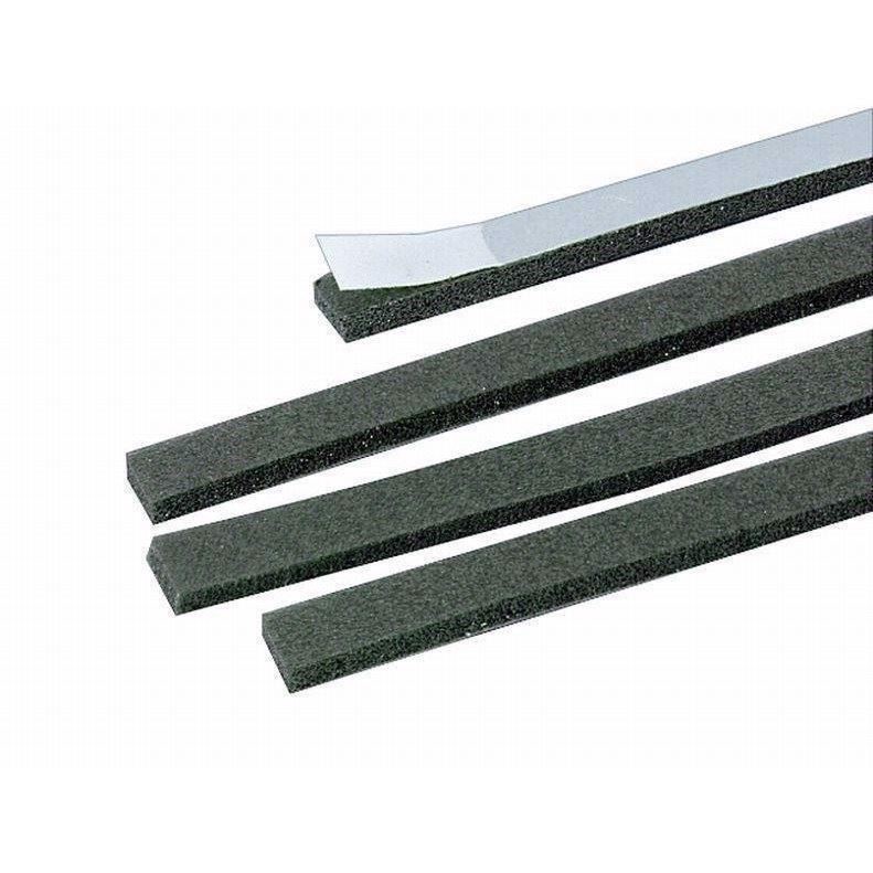 Monteringsskumliste. 2 x 5 mm. <br>Pakke med 5 stk. á 1,5 meter