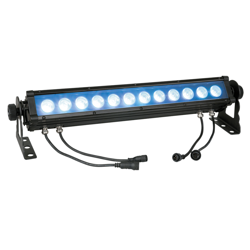 Showtec Cameleon Bar 12/3 12 x 3 W RGB LED Bar