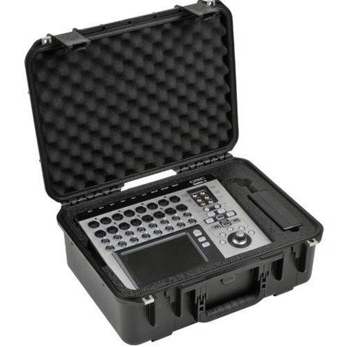 Vandtæt flightcase til QSC TouchMix-8 og TouchMix-16 mixer.