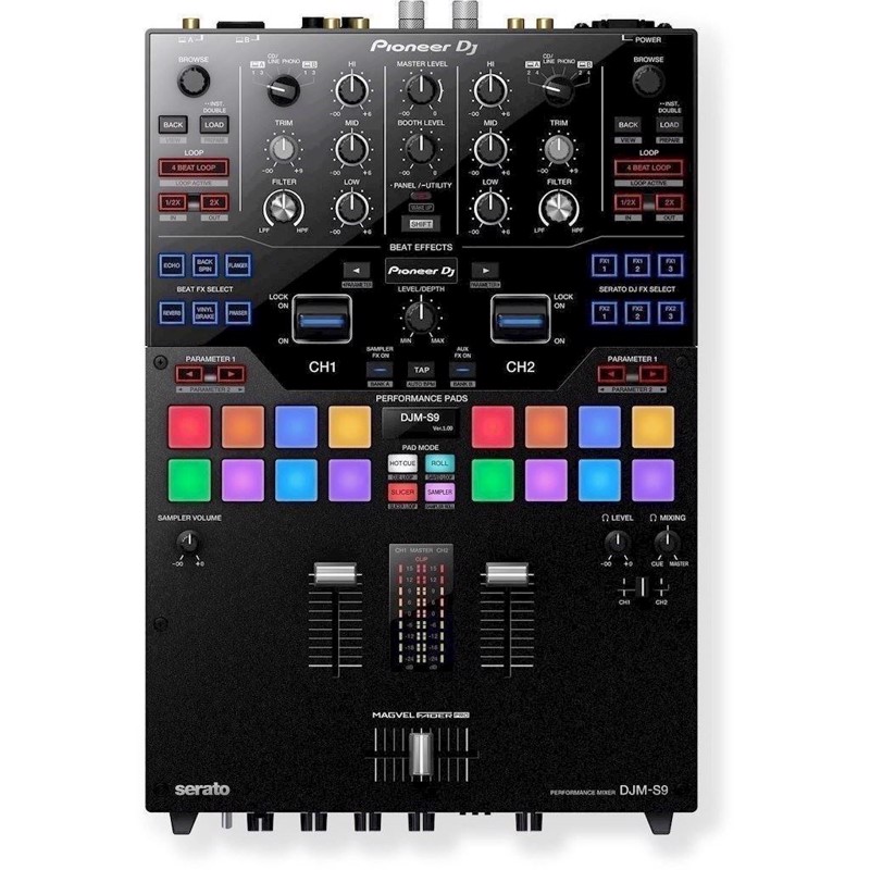 Pioneer DJM-S9. DJ-battlemixer med Serato